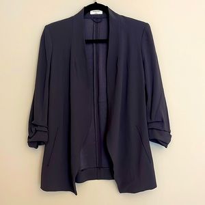 Aritzia Babaton power hip Blazer